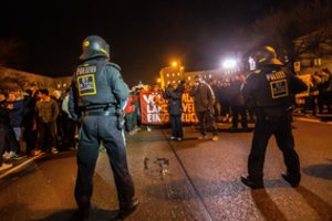 Miunchene tūkstančiai protestavo prieš koronaviruso priemones