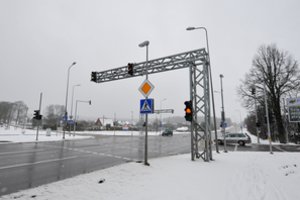 Keičiasi KET: į ką atkreipti dėmesį apsisukant šviesoforais reguliuojamose sankryžose