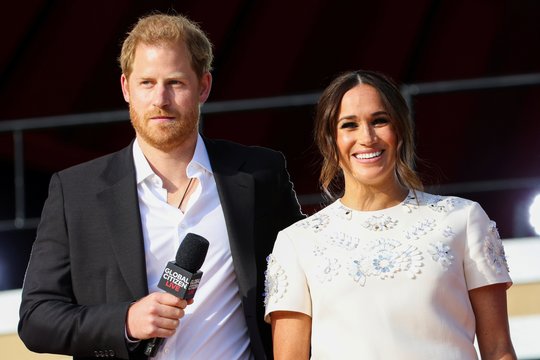 Princas Harry ir Meghan Markle pirmą kartą parodė dukrą pasauliui: įsiamžino visa šeima