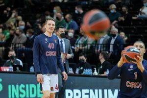 M. Grigonis pataikė visus mestus tritaškius ir atvedė CSKA į sunkią pergalę