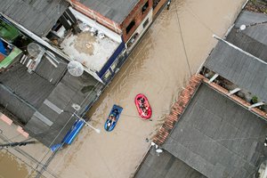 Brazilijoje auga potvynių aukų skaičius, perkelti jau 35 tūkst. žmonių