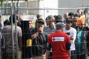 Į Lenkiją iš Baltarusijos naktį bandė prasiveržti daugiau nei 30 migrantų