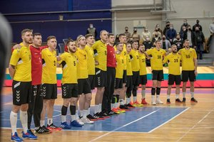 Pasirengimą Europos čempionatui rankininkai pradėjo nuo pralaimėjimo latviams po baudinių serijos