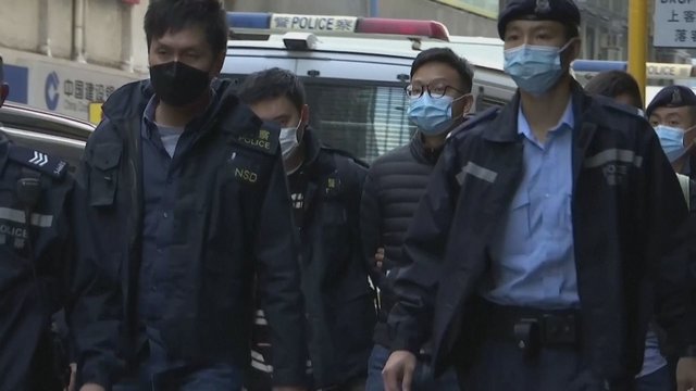Honkongo policijos reido metu redakcijoje sulaikyti šeši žmonės: kaltinami kurstymu maištauti 