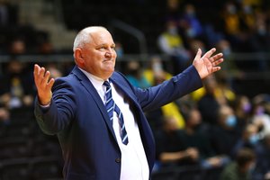 Lietuvą sudrebinusią Ballų šeimyną vis prisimenantis V. Šeškus – apie G. Žiemelio komandą Vilniuje ir ateivio statusą Jonavoje