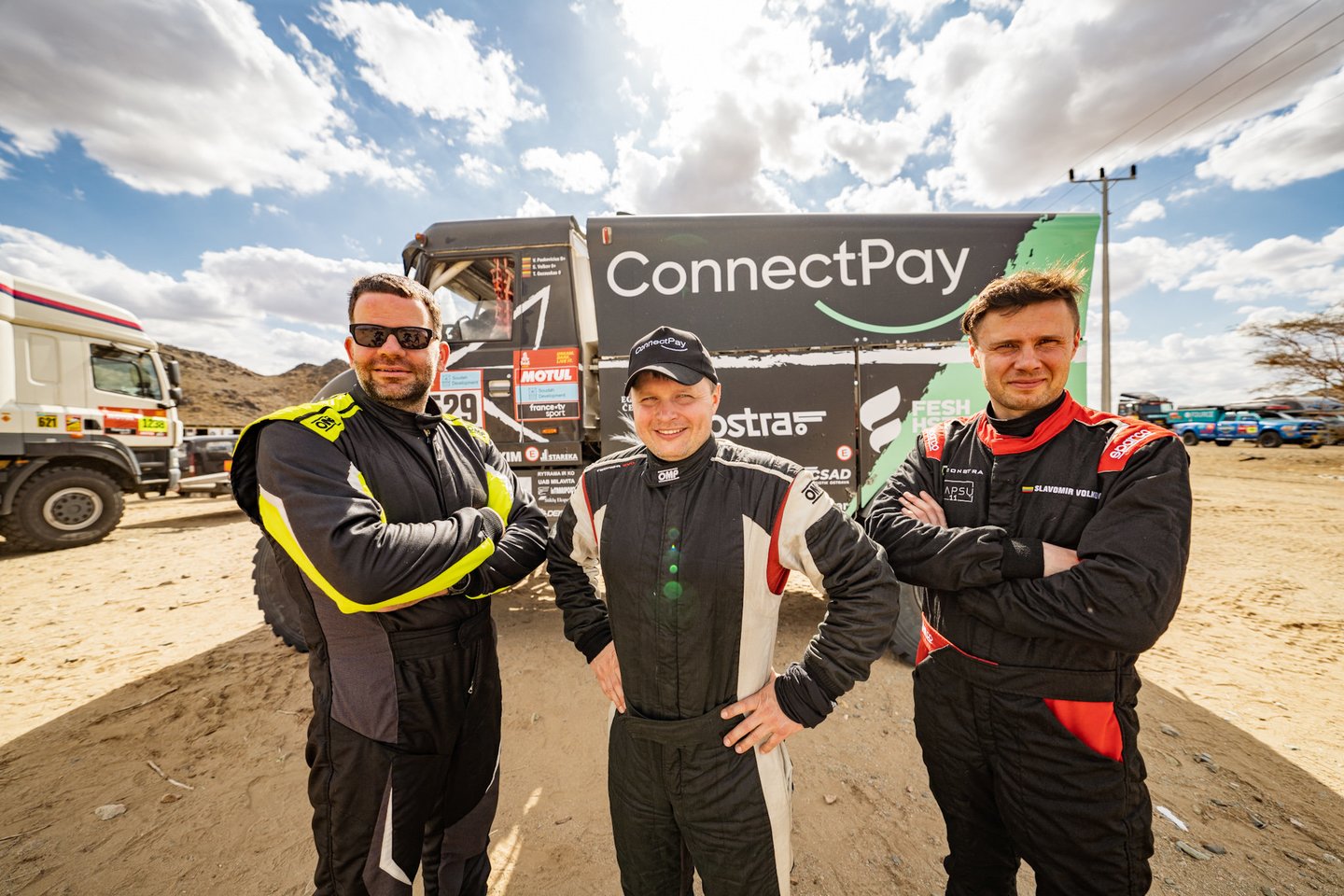 „ConnectPay Racing“ komandos pilotas Vaidotas Paškevičius po testinio greičio ruožo sakė, kad iš viso trasoje ekipažas įveikė apie 70 kilometrų distanciją.<br>V.Dranginio nuotr.