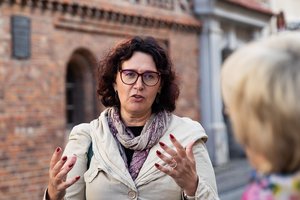 Ginos Viliūnės naujame romane – nuodingi augalai, popierius iš skudurų, linksmybių Kaunas 