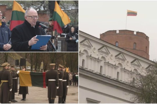 Minint vėliavos dieną, Gedimino pilies bokšte tradiciškai iškelta nauja trispalvė
