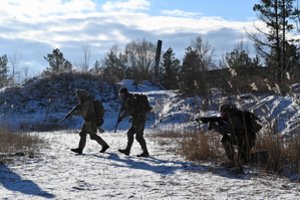 Šeštadienį kovoje su promaskvietiškais separatistais žuvo Ukrainos karys