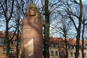 K. Donelaičio gimtadienis uostamiestyje – kaip atlaidai: unikalią tradiciją primins ir knyga