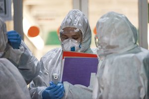 Epidemiologai apie COVID-19 protrūkius: matyti palankūs ženklai