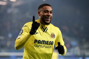 Įvarčių nestokojantis „Liverpool“ ieško papildomų pajėgų: vilioja olandą