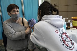 Izraelio tyrimas parodė, kaip antikūnų skaičių pakeičia ketvirta „Pfizer“ skiepo dozė