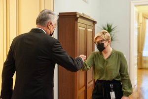 G. Nausėda iškėlė ultimatumą Vyriausybei: reikalauja keisti galimybių paso situaciją arba kreipsis į Konstitucinį Teismą