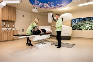 Gydytojas įspėja vyresnio amžiaus vyrus: prostatos vėžys gali vystytis be aiškių simptomų