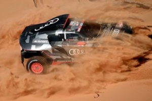 Po automobilio sprogimo Prancūzijos Vyriausybė svarsto atšaukti Dakaro ralį