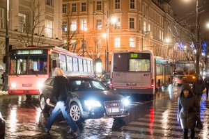 Nemokamo viešojo transporto Naujųjų metų proga nebuvo – kur dingo savivaldybės pažadai?