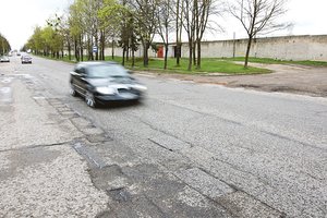 Dėl politikų ambicijų vienos Jonavos gatvės rekonstrukcijai ruošiamasi daugiau kaip penkerius metus