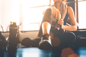 Nepamirškite atsargumo: kaip nepasitempti raumenų ir kaip greičiau atsigauti po sportuojant patirtos traumos