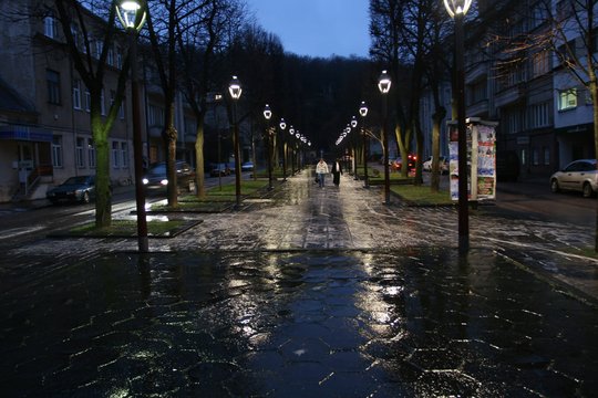 Keliuose yra slidžių ruožų, naktį sunkės eismo sąlygos