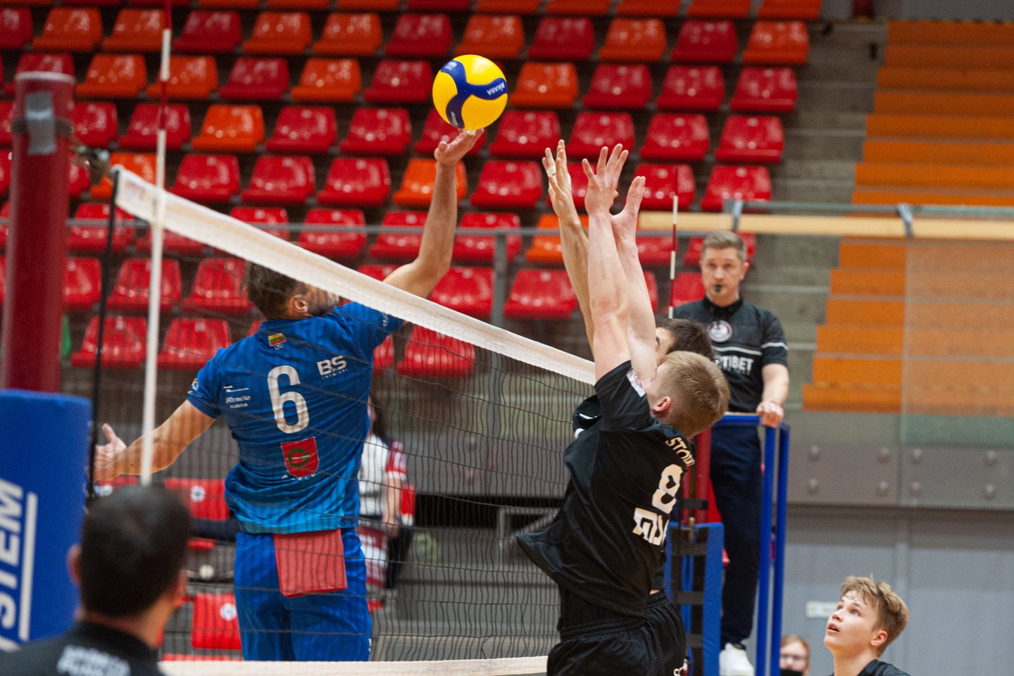  „Amber Volley“ skynė pergales Latvijoje<br> Ruslans Antropovs nuotr.