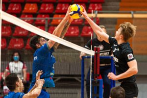 Puikus savaitgalis: „Amber Volley“ skynė pergales Latvijoje, „Kaunas-VDU“ ir „Aušrinė-KKSC“ – Lietuvoje