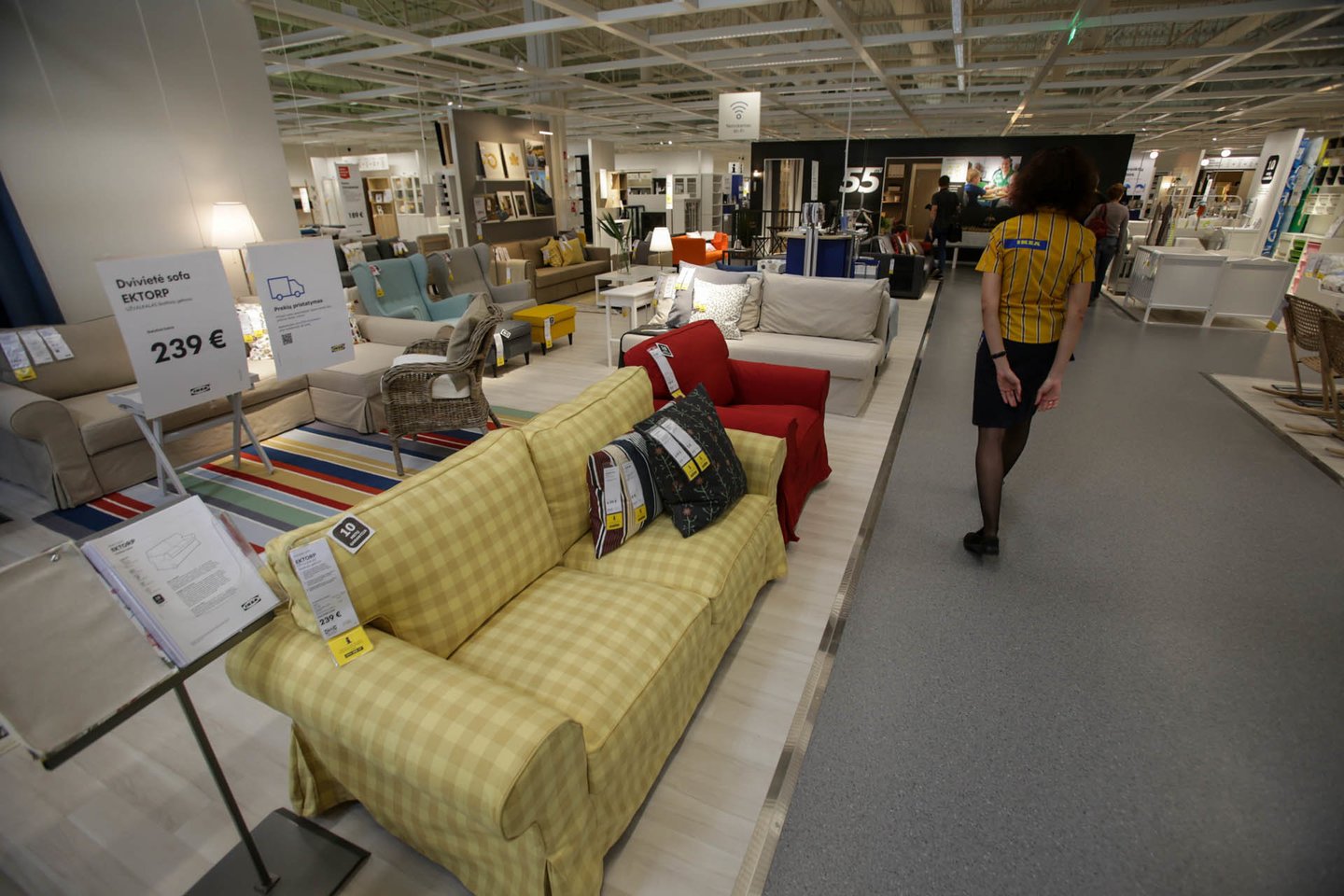 IKEA nori iki 2030 metų visiškai pereiti prie žiedinės ekonomikos.<br>G.Bitvinsko nuotr.