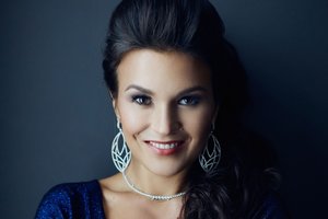 Vilnių ir Visaginą aplankysianti operos žvaigždė O. Peretyatko: „Ryšys su Lietuva išlikęs mano sieloje“