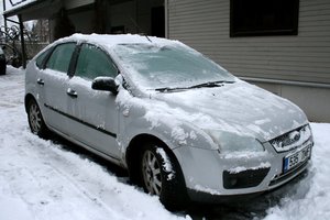 Tokį skelbimą greičiausiai matote pirmą kartą: atiduos automobilį, jei apmokėsite sąskaitą už elektrą