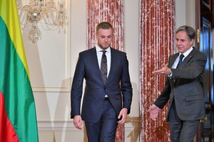 Kinija toliau verčia kaltę Vašingtonui: „JAV kurstė Lietuvos valdžią pažeidinėti „vienos Kinijos“ principą“