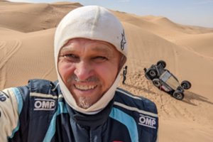 Dakaras 2022: G. Petrus apvirto kopose, bet naktį pasiekė finišą, V. Žala prarado poziciją bendroje įskaitoje