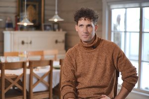 Vestuvių organizatorius atvėrė neįtikėtiną istoriją: gyveno landynėse, prašė išmaldos ir net buvo apkaltintas žmogžudyste