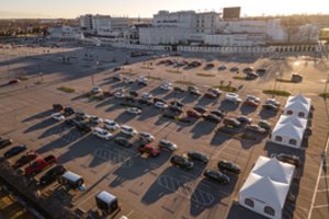 JAV fiksuotas naujų COVID-19 atvejų antirekordas – 1,4 milijono