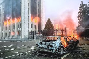 Kazachų lyderis kaltina eksprezidentą sukūrus „turtuolių sluoksnį“