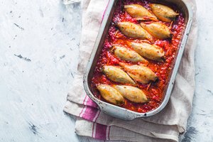 Įdaryti kalmarai pomidorų padaže pagal itališką receptą 