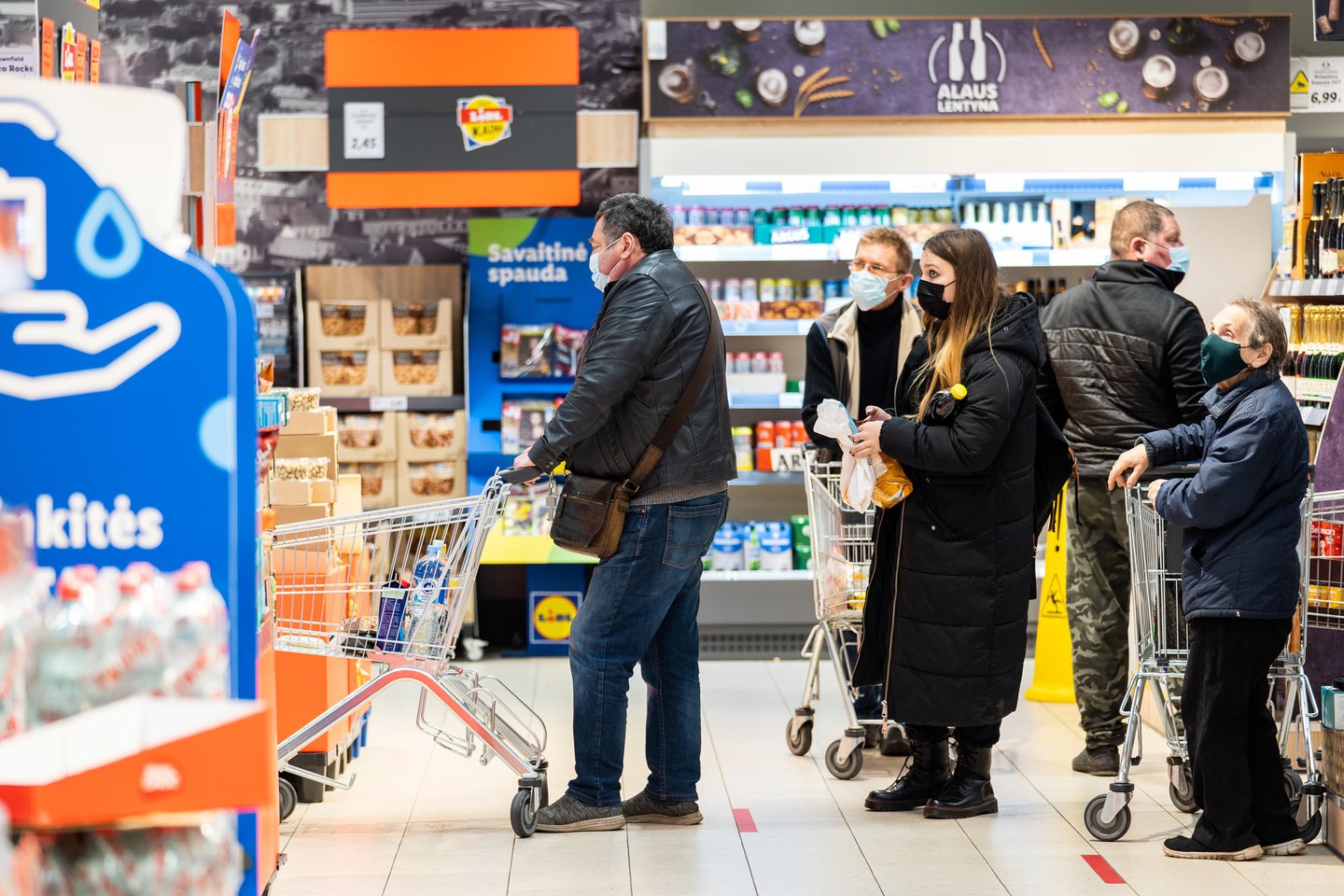Nuo sausio 17 dienos keičiasi dalies prekybos tinklo „Lidl“ parduotuvių darbo laikas.<br>G.Bitvinsko nuotr.