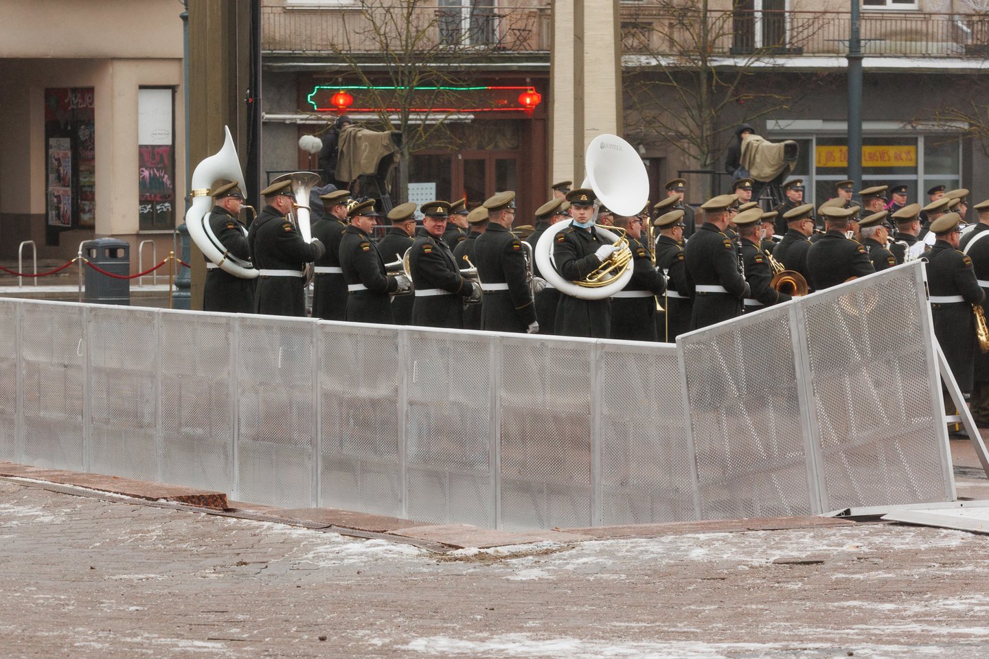 Policija prie Seimo dirbs pasiruošusi galimiems protestuotojų akibrokštams.<br>T.Bauro nuotr.