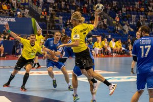 Europos rankinio pirmenybių šeimininkams – svečių priekaištai ir pirmųjų varžovų antausis