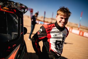 Paskutinysis 2022 m. Dakaro ralio etapas: lemiamą etapą laimėjęs R. Baciuška iškovojo prizinę vietą