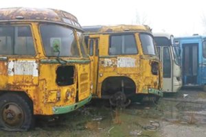 Širvintoms sugrąžintas palikimas spaudžia ašarą: autobusų parke seilę varvintų nebent metalo laužo supirkėjai