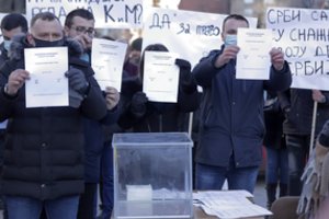 Kosovas savo teritorijoje apribojo Serbijos referendumą