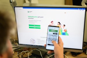 Vyriausybė svarsto dėl galimybių paso reikalavimų pokyčių, bet atsisakyti jo neplanuojama