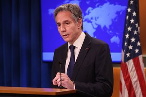 JAV valstybės sekretorius A. Blinkenas aplankys Ukrainą, tvyrant Rusijos invazijos grėsmei