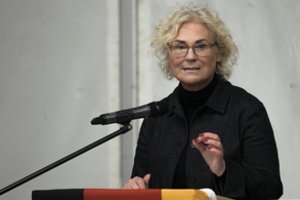 Vokietijos gynybos ministrė laiko Rusiją agresore