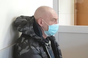 Po 40 metų šeimyninio gyvenimo – 4 dūriai peiliu į kaklą žmonai: kaltino ir Černobylį