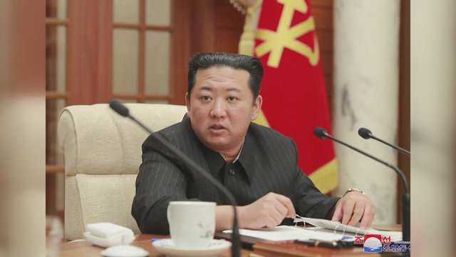Įtampa ir toliau didėja: Šiaurės Korėja perspėja galinti persvarstyti branduolinių bandymų moratoriumą