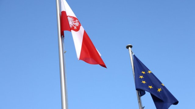 Už teismo sprendimo negerbimą EK Lenkijai skyrė baudą: teks pakloti kone 70 mln. eurų