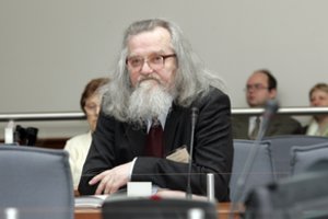 Mirė istorikas, bibliografas, visuomenės veikėjas J. Tumelis