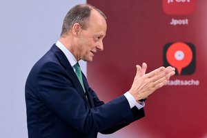 Vokietijos centro dešinieji naujuoju lyderiu išsirinko A. Merkel kritiką