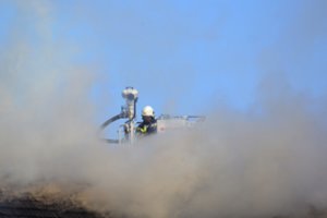 Savaitgalį ugniagesiai gesino 86 gaisrus, viename iš jų žuvo žmogus